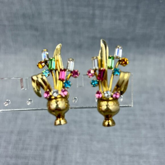 Fruit Salad Crystals earrings, 22K Gold Plated, Bouquets Clip Earrings, Vintage - Picture 9 of 11